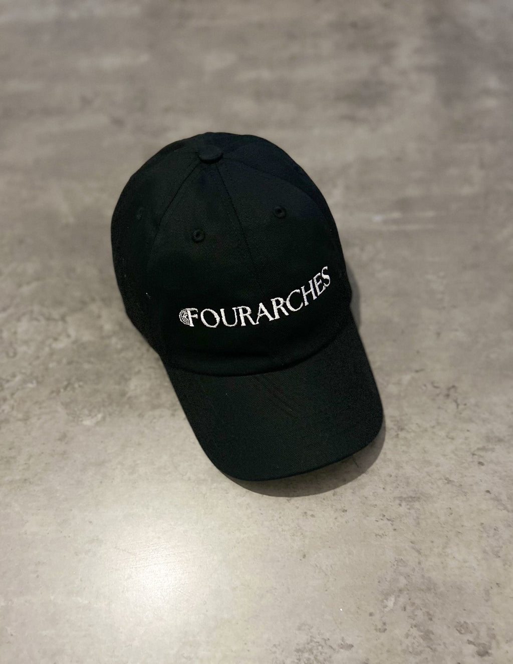 BLACK FOUR ARCHES CAP