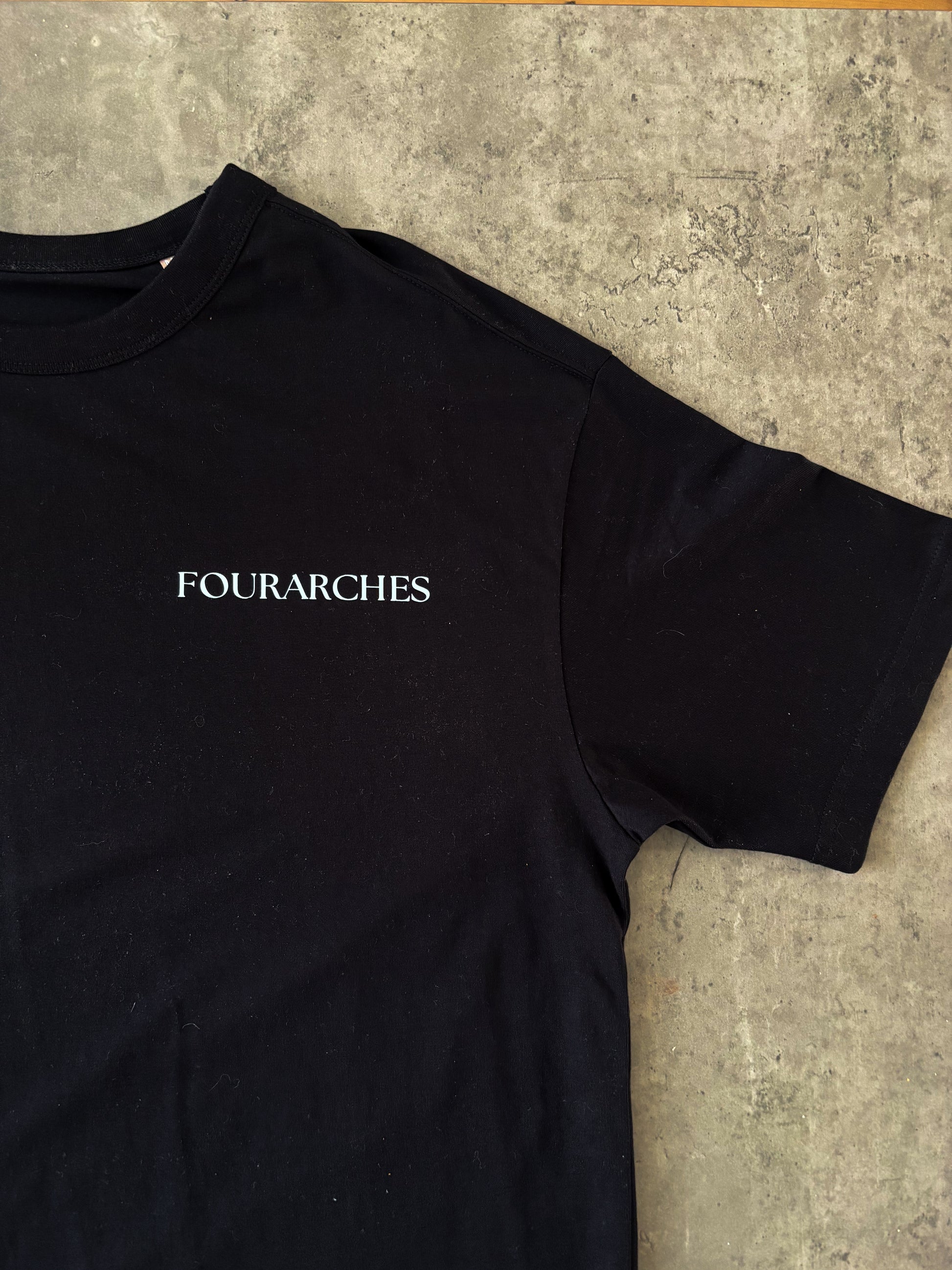 BLACK PRINTED T-SHIRT